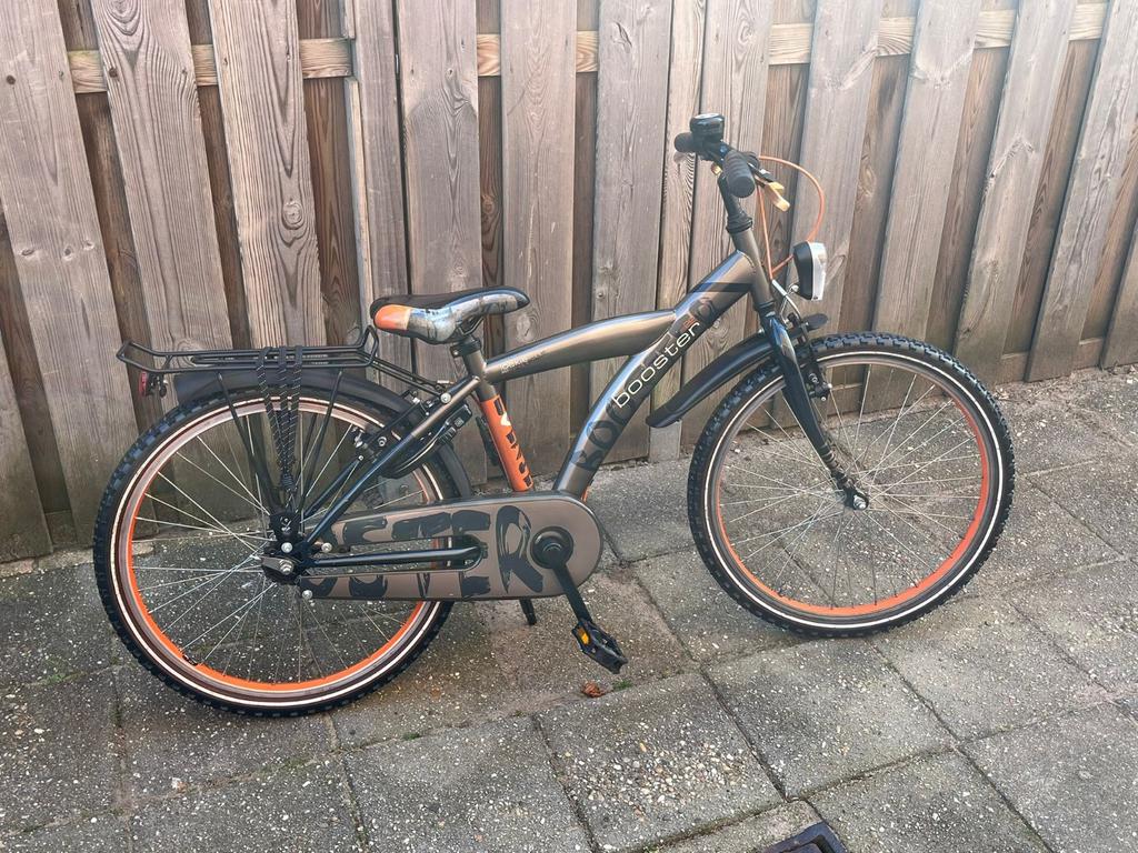 Leuke 22 inch loekie booster jongens fiets, Ophalen, Gebruikt, 22 inch, Handrem