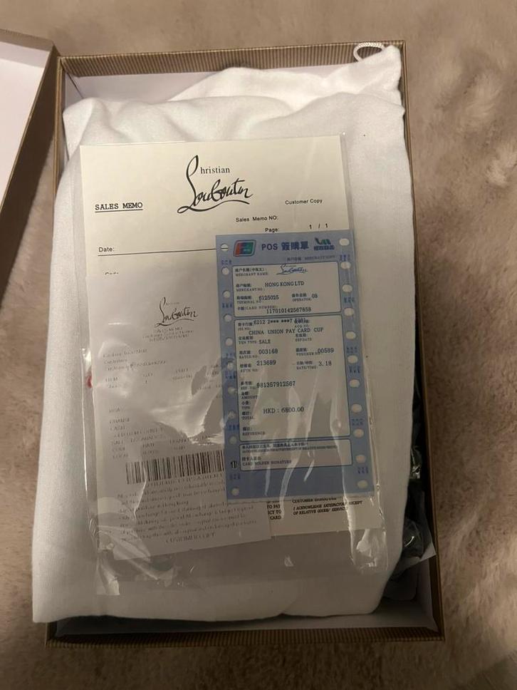 Louboutin zwart leer met studs, Kleding | Heren, Schoenen, Zo goed als nieuw, Zwart, Ophalen of Verzenden