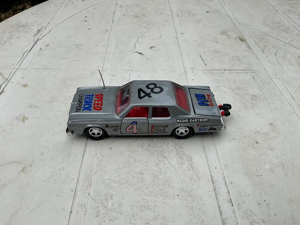 Matchbox Super Kings Plymouth Gran Fury Race Auto, Hobby en Vrije tijd, Modelbouw | Auto's en Voertuigen, Overige merken, Auto