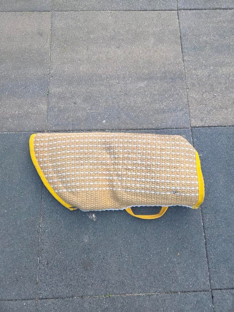 Jonge honden bijtmouw, Ophalen of Verzenden