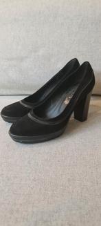 Nieuw hoge pumps zwart 37,5 Tod's suède lak leer, Pumps, Zwart, Nieuw, Ophalen of Verzenden