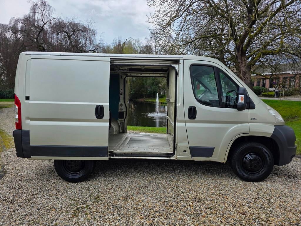 Fiat Ducato 30 2.3 MultiJet KH2 AUTOMAAT, Auto's, Euro 5, Gebruikt, Bedrijf, Diesel