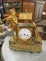 Oer 10232 antieke deels vergulde touwtje pendule "Fluitist", Ophalen