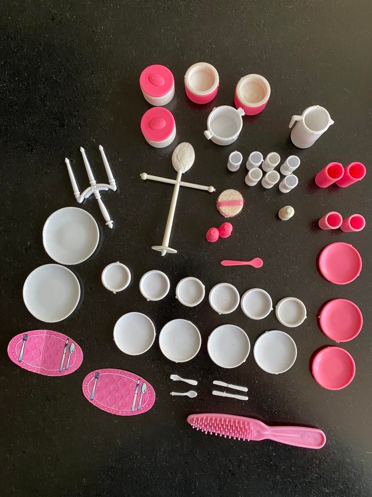 Vintage Barbie 80 s Accessoires eetservies en dream store, Ophalen of Verzenden, Barbie