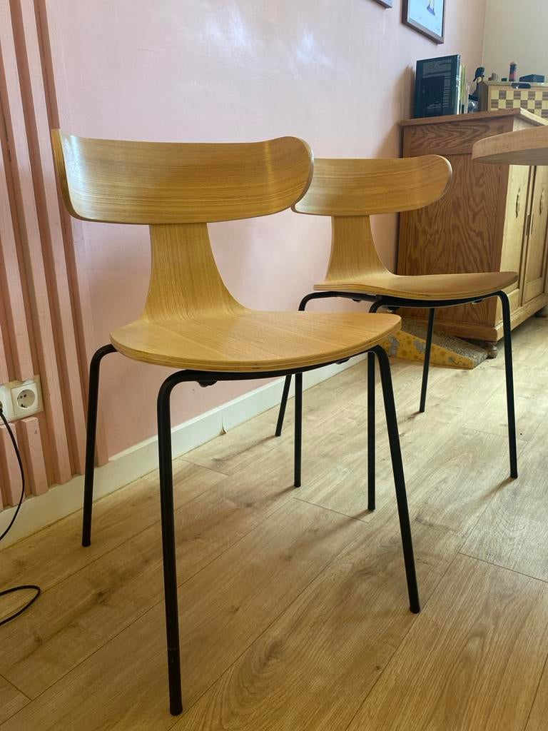 Twee Woood Form stoelen naturel, Ophalen, Gebruikt, Twee, Overige kleuren