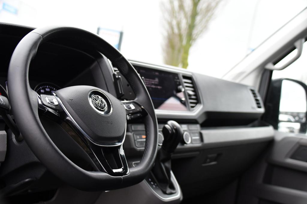 Volkswagen Crafter 35 2.0 TDI L3H3 Highline PB Edition Full, Gebruikt, Euro 6, 4 cilinders, LED verlichting