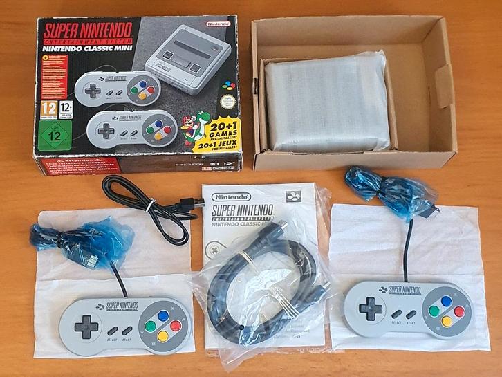 COMPLEET Super Nintendo SNES mini, Spelcomputers en Games, Spelcomputers | Nintendo Super NES, Gebruikt, Met 2 controllers, Met games