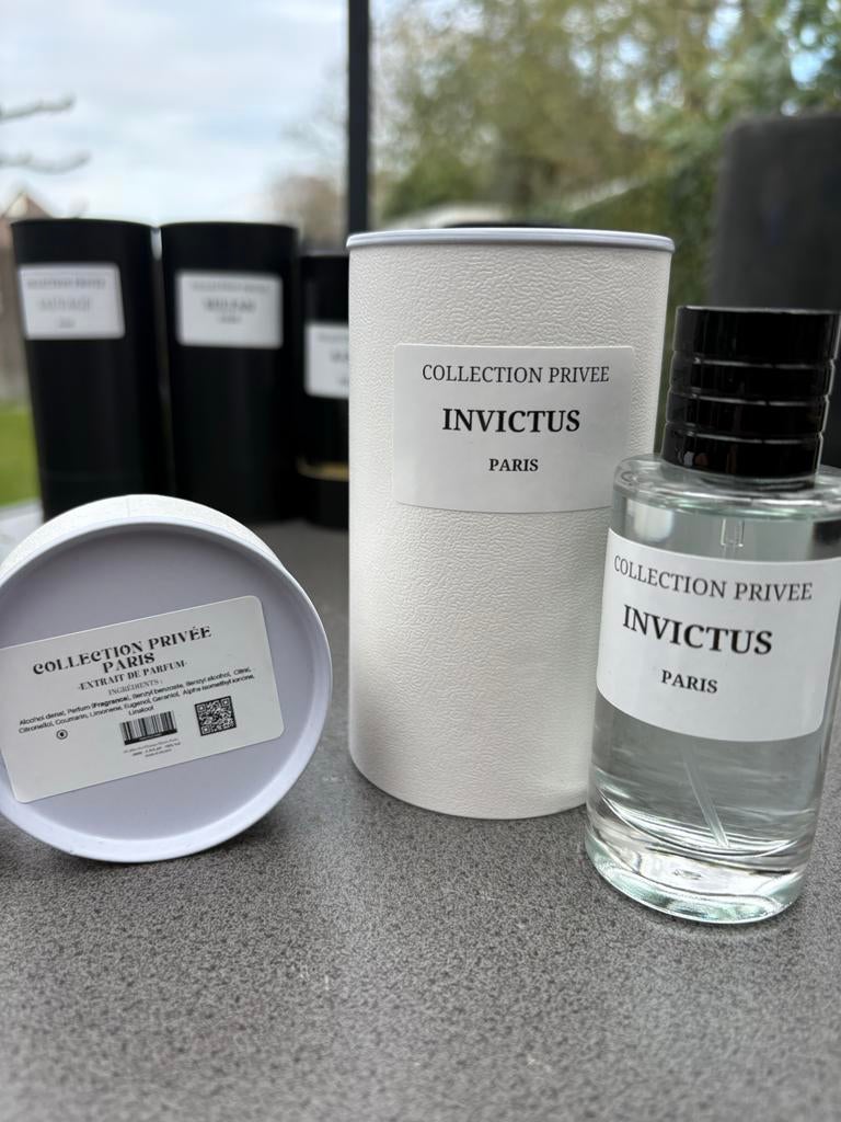 Invictus Parfum - Dicht en Geseald, Sieraden, Tassen en Uiterlijk, Uiterlijk | Parfum, Ophalen of Verzenden, Nieuw