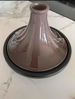 Le Creuset Tajine Taupe 27 cm, Ophalen of Verzenden, Zo goed als nieuw, Gietijzer, Koekenpan of Braadpan