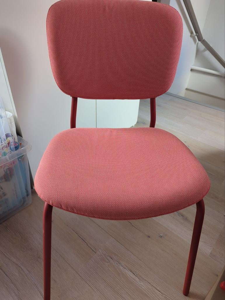 Stoel Karljan (ikea), Huis en Inrichting, Stoelen, Ophalen, Zo goed als nieuw, Rood, Eén