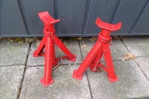 Assteunen - Hoogte 25 - 45cm - 2000kg - Setprijs: €40,-, Auto diversen, Krikken, Ophalen, Zo goed als nieuw, Manueel, Garagekrik
