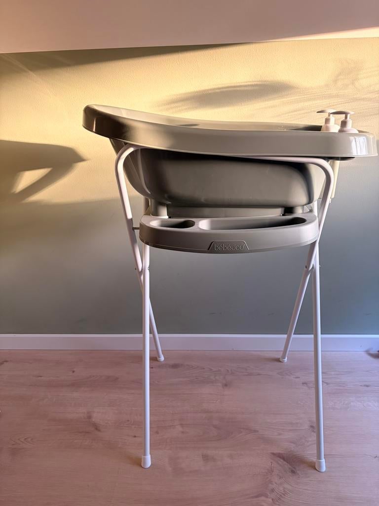 Bebejou badje in de kleur groen, Kinderen en Baby's, Badjes en Verzorging, Ophalen, Zo goed als nieuw, Badje, Bébé-jou