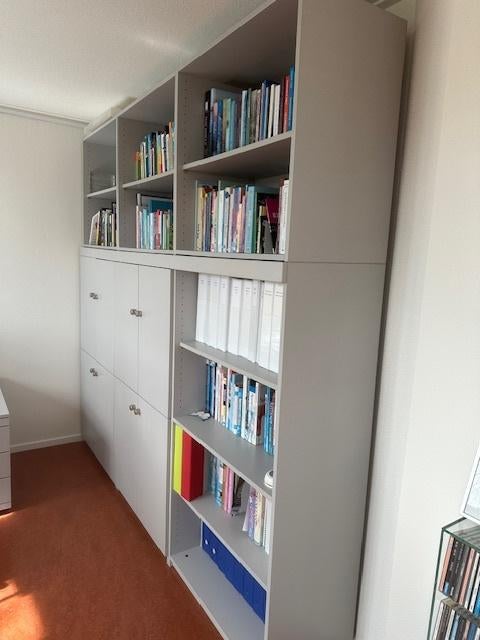 Goede Vepa kantoor kasten (grijs), Ophalen, Kunststof, Gebruikt, Kantoor kwaliteit