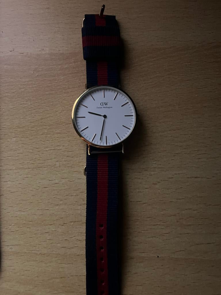 Daniel Wellington horloge, Gebruikt, Staal, Polshorloge, Overige materialen