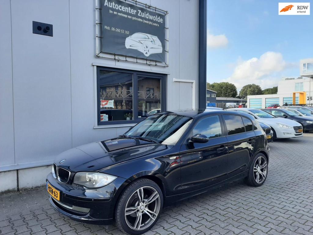 BMW 1-serie 116i High Executive apk 5-2027, Auto's, BMW, Bedrijf, Te koop, 1-Serie, ABS, Airbags, Airconditioning, Alarm, Boordcomputer