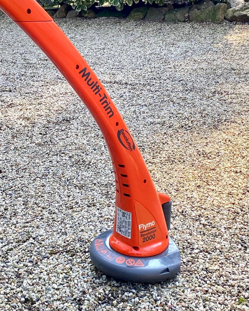 Flymo revolution 2000 multi trim z.g.a.n., Tuin en Terras, Grastrimmers, Ophalen of Verzenden, Zo goed als nieuw, Elektrisch