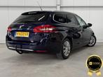 Peugeot 308 SW 1.2 PureTech Blue Lease Premium 131 PK PANODA, Auto's, Voorwielaandrijving, Stof, Gebruikt, Euro 6