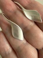 H142/H137/R337/H017/Q389/R086/R278/ S172/MODERNIST oorbellen, Gebruikt, Verzenden, X, Zilver