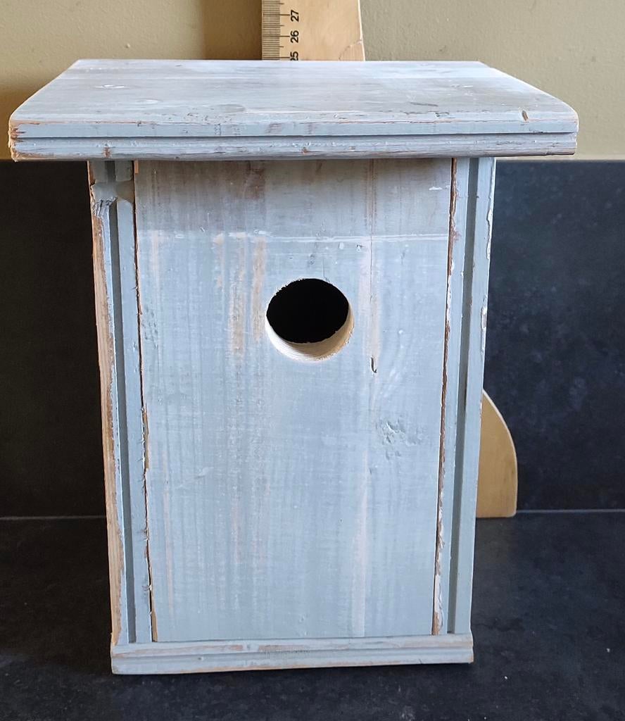 Vinted vogelhuisje opening 32 mm oude grenen vloerdelen, Ophalen of Verzenden, Zo goed als nieuw, Hout, Vogelkooi