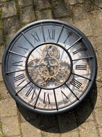 Grote wandklok met tandwielen, diameter 60cm., Ophalen