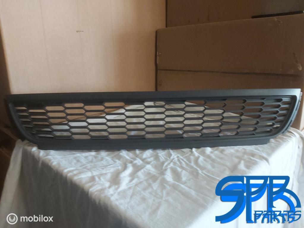 POLO 6R GRILLE Bumperrooster midden ROOSTER BUMPER ORIGINEEL, Auto-onderdelen, Carrosserie en Plaatwerk, Gebruikt, Volkswagen