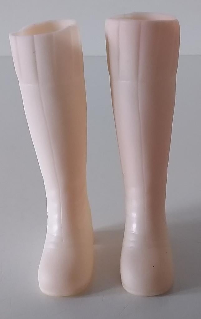 Barbie Laarzen wit vintage, Ophalen of Verzenden, Gebruikt, Overige typen