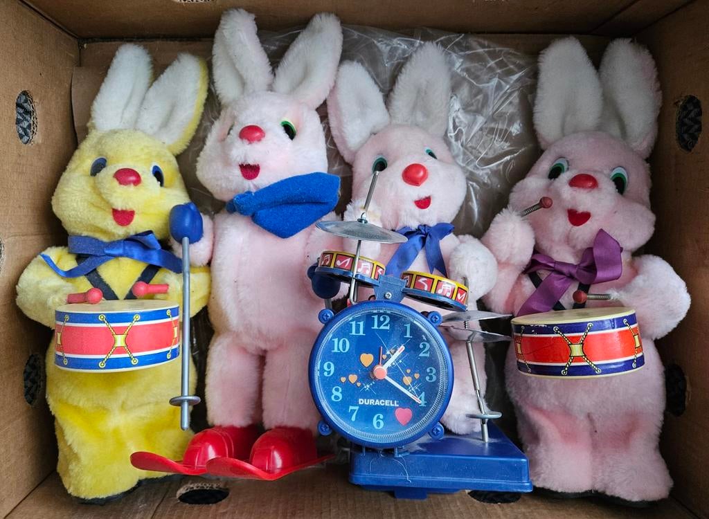 4 Duracell konijnen in een koop - Vintage speelgoed, Kinderen en Baby's, Ophalen of Verzenden