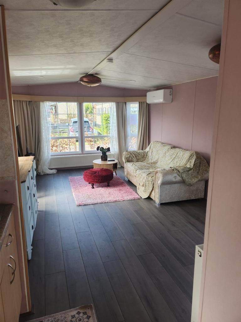 Chalet te koop, Caravans en Kamperen, Stacaravans