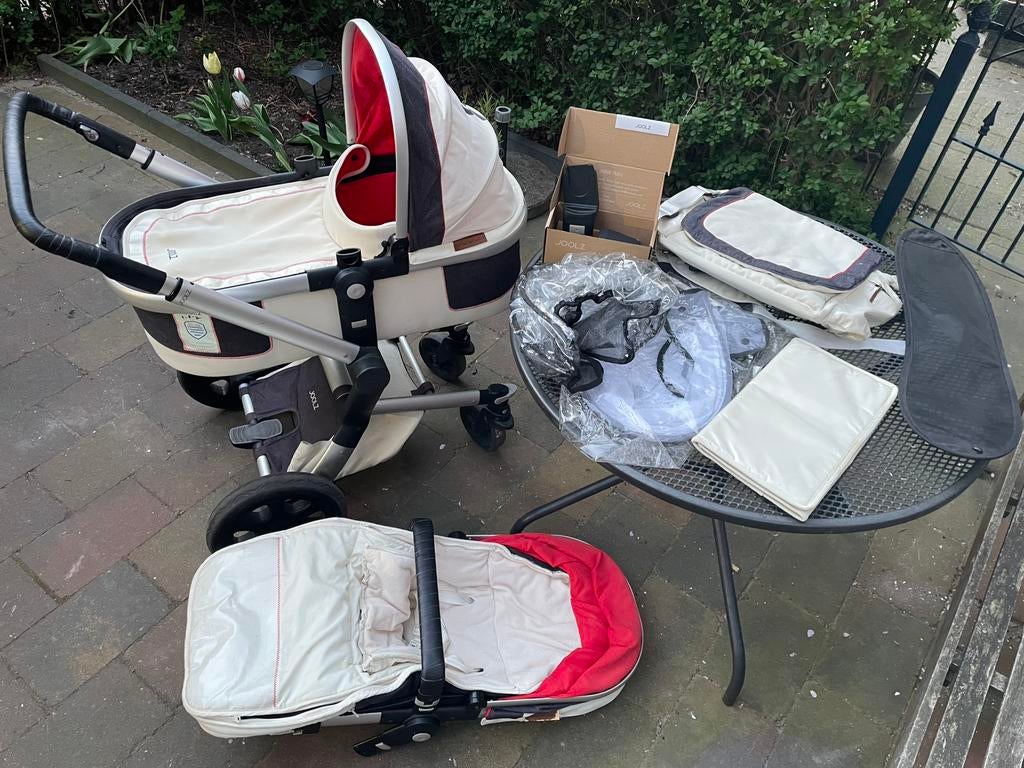 Complete kinderwagen met Buggy en reiswieg Joolz, Zo goed als nieuw, Combiwagen, Verstelbare duwstang, Ophalen