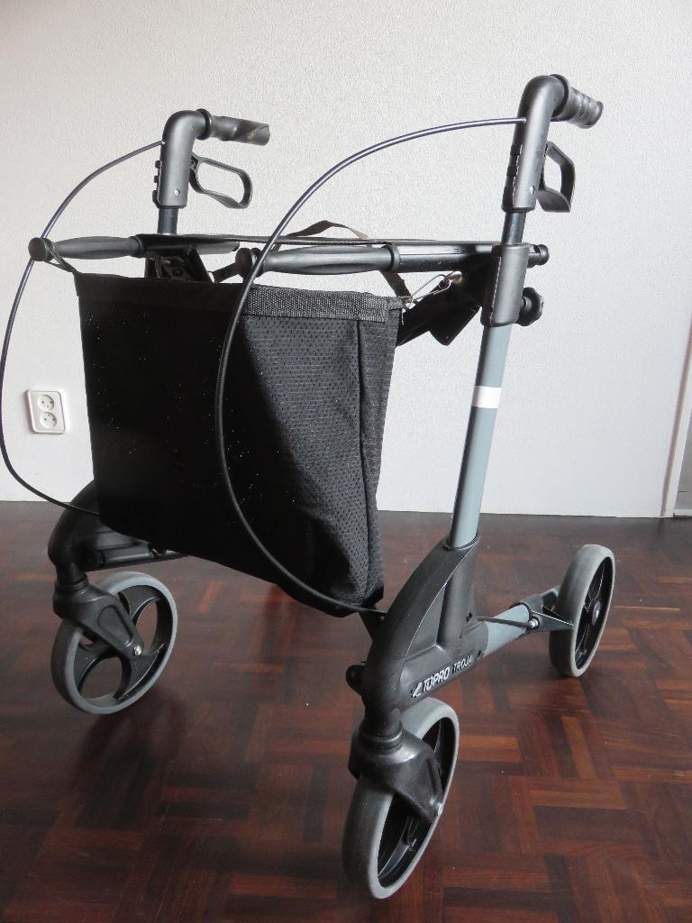Topro Troja Classic maat M rollator, Diversen, Ophalen, Opvouwbaar, Zo goed als nieuw