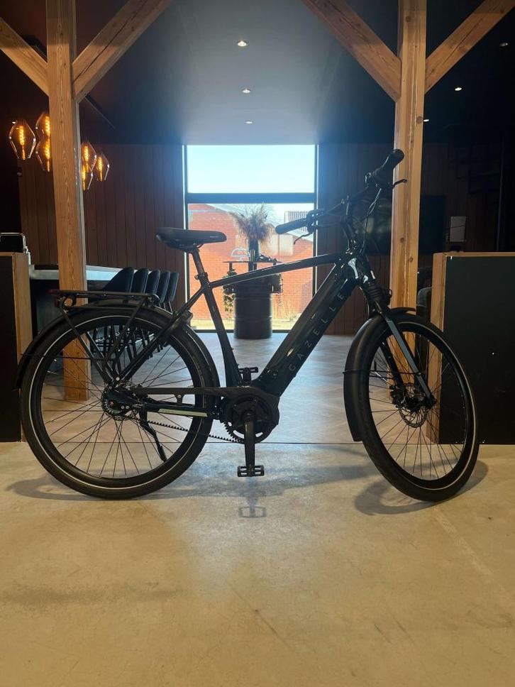 GAZELLE Ultimate C8+ HMB Demo  Pine Green Glans, Fietsen en Brommers, Elektrische fietsen, Ophalen of Verzenden