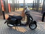 Vespa 300 GTS SUPER HPA BJ 2024 /3469 km nieuwstaat, Motoren, Scooter, Bedrijf