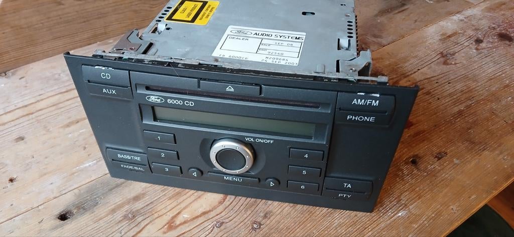 Ford 6000CD Autoradio - Origineel en Functioneel, Auto diversen, Autoradio's, Ophalen of Verzenden