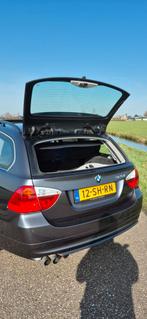 BMW 3-Serie 325 Touring AUT dealer onderhouden, Automaat, Achterwielaandrijving, Zwart, 2497 cc