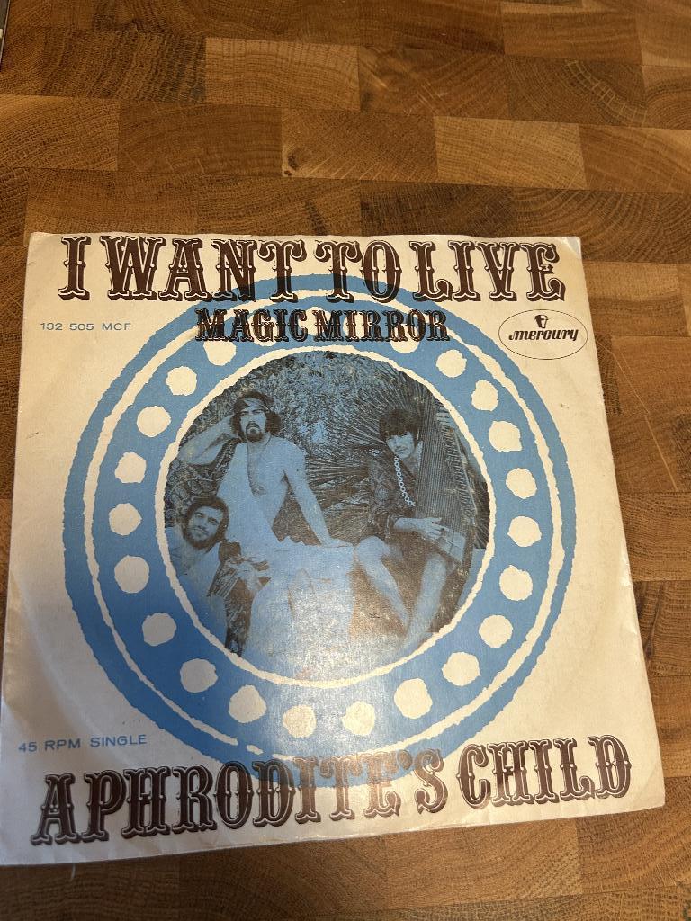 Aprhodite's child I want to live single, Ophalen of Verzenden, Gebruikt, Pop