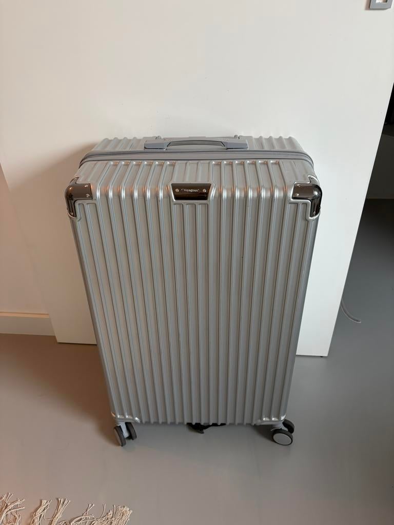 Voyagoux Reiskoffer Zilver | Large, Sieraden, Tassen en Uiterlijk, Koffers, Wieltjes, 45 tot 55 cm, Ophalen of Verzenden, Zo goed als nieuw