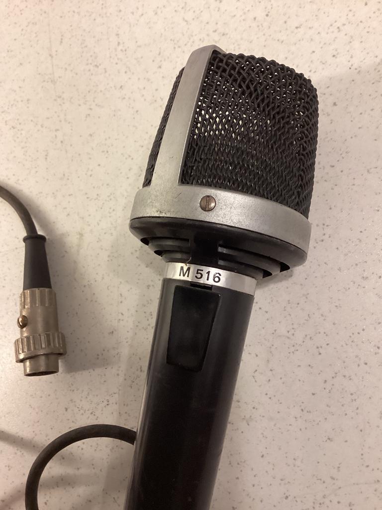 Vintage Uher M516 microfoon, Ophalen of Verzenden, Gebruikt, Zangmicrofoon