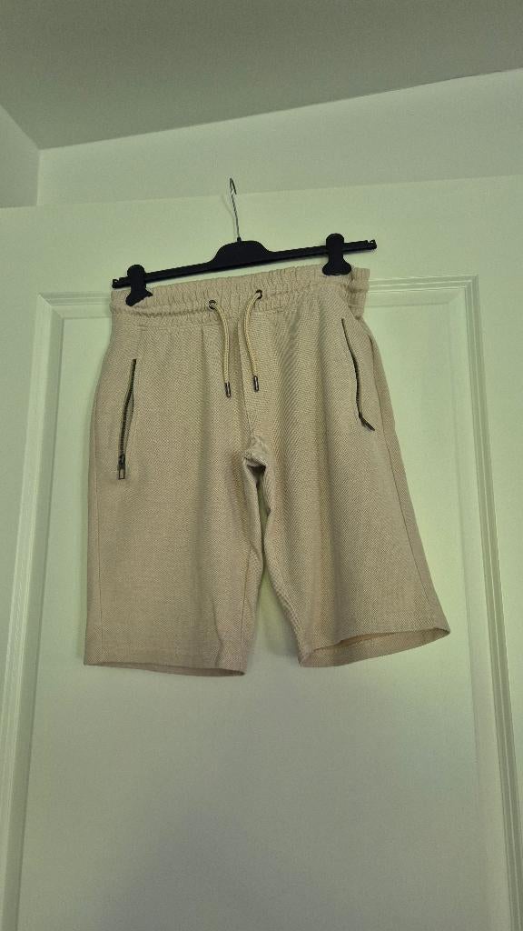 Korte broek Clayton, Ophalen of Verzenden, Zo goed als nieuw, Maat 48/50 (M), Beige