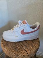 Nike Air Force 1 '07 ESS - Maat 38 - Als nieuw!, Wit, Nike, Nieuw, Ophalen of Verzenden