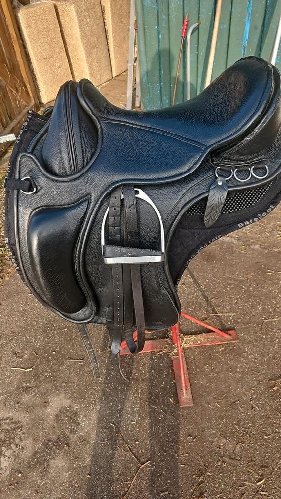 Zgan Barefoot Barrydale maat 2 Black, Dieren en Toebehoren, Paarden en Pony's | Zadels, Zo goed als nieuw, Dressuur, Ophalen of Verzenden