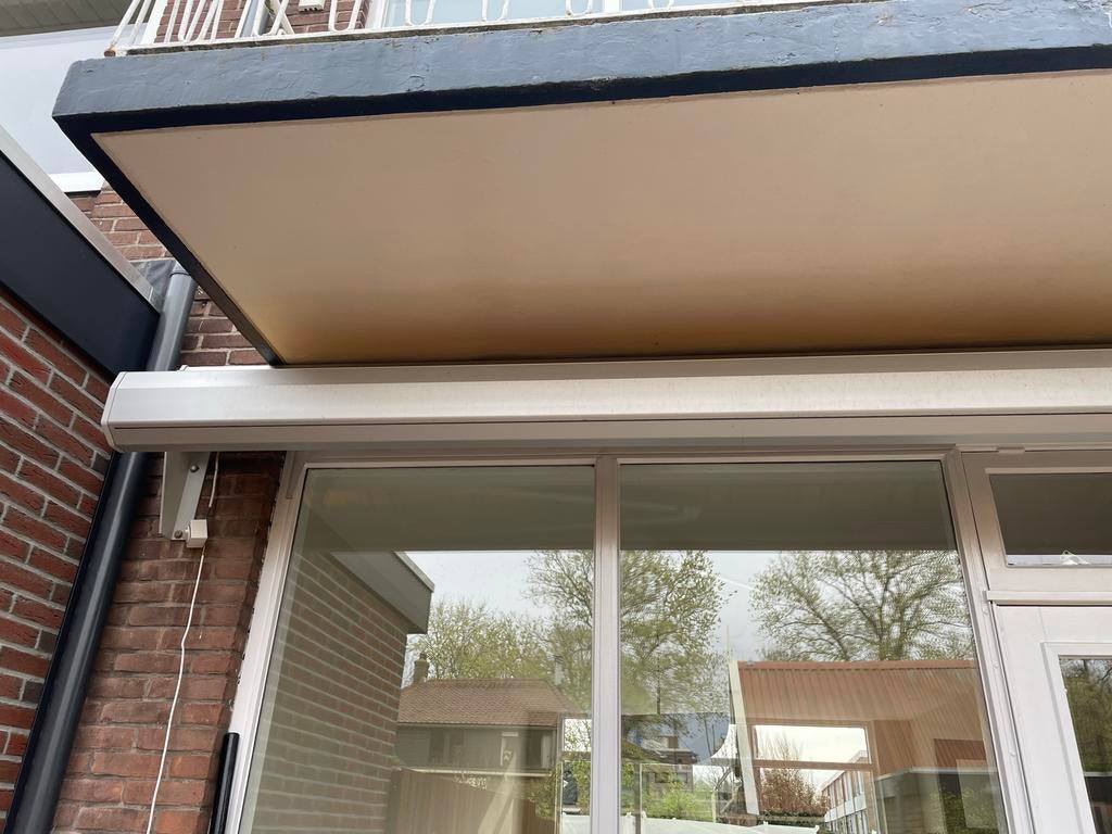 Zonnescherm, Tuin en Terras, Zonneschermen, 450 cm of meer, Elektrisch, Ophalen of Verzenden, Zo goed als nieuw