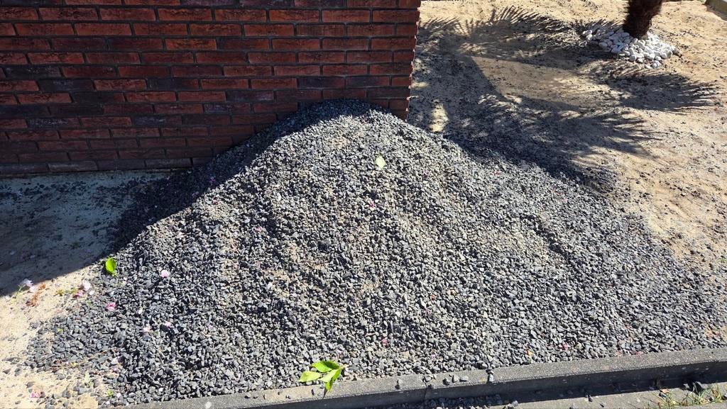 Gratis Basalt Split - Snel Ophalen!, Ophalen, Gebruikt, Split, Basalt