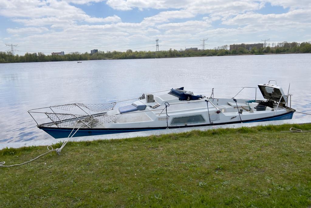 Kajuit zeilboot 670 lengte, 230 breede, Eén persoon
