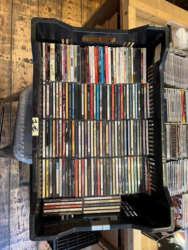 +/- 140 cds, Ophalen of Verzenden, 1980 tot 2000, Zo goed als nieuw
