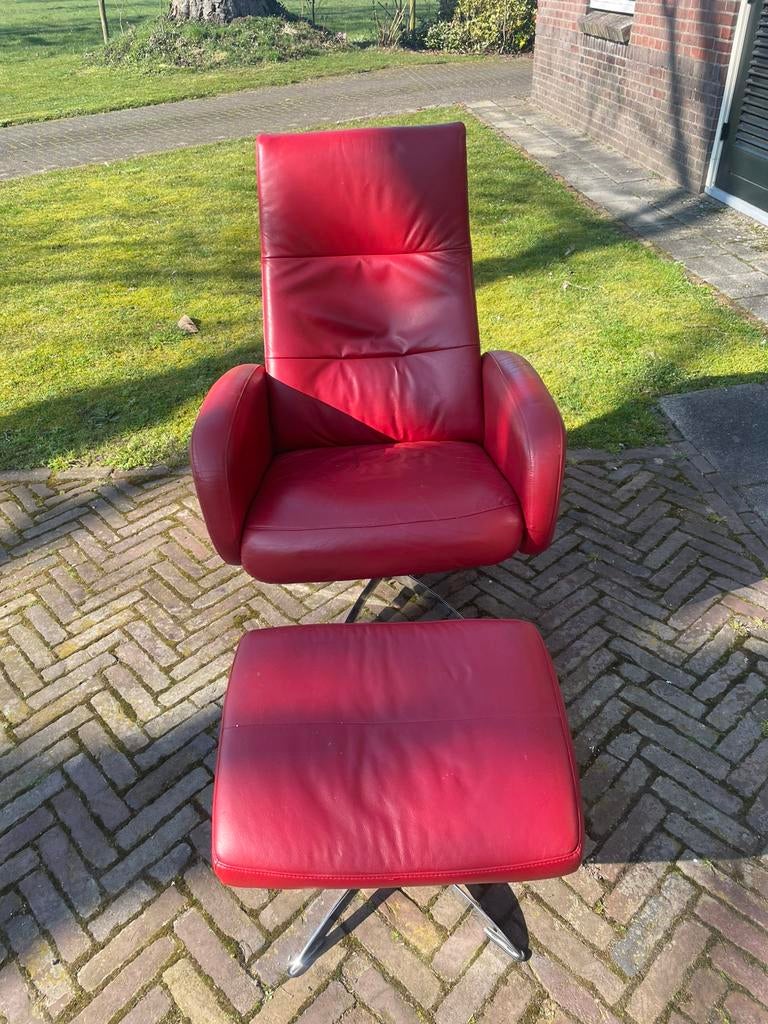Rode leren relax fauteuil, Huis en Inrichting, Fauteuils, Ophalen, Zo goed als nieuw, 75 tot 100 cm, 50 tot 75 cm