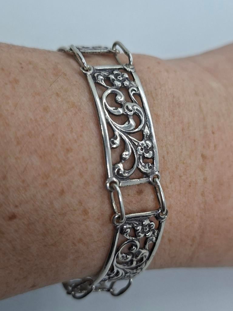 Zilveren Art Nouveau Armband - Zwaardje voor 1953, Ophalen of Verzenden, Zilver, Zilver