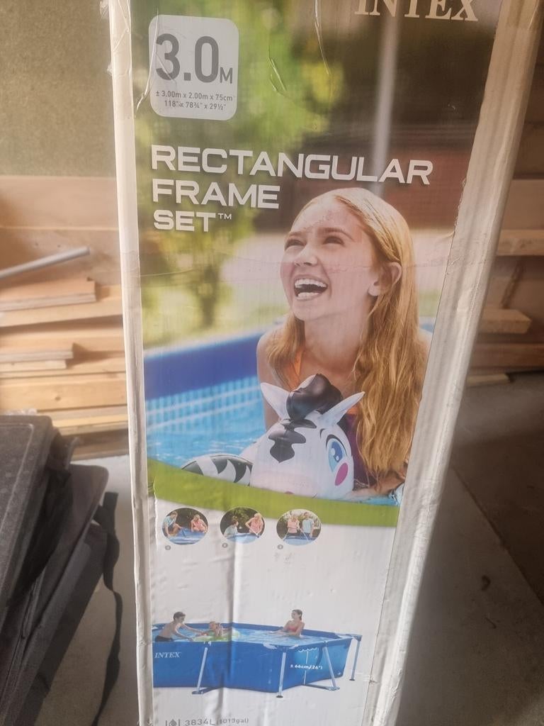 Intex zwembad met filter en stofzuiger, Ophalen