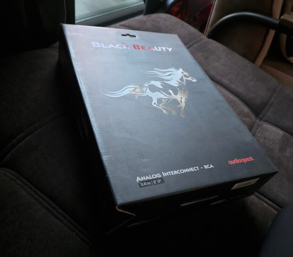 AudioQuest Black Beauty RCA 60cm met originele verpakking, Audio, Tv en Foto, Audiokabels en Televisiekabels, Ophalen of Verzenden