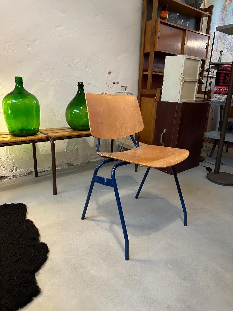 Vintage design CAR Katwijk stoel, eetkamerstoel, schoolstoel, Huis en Inrichting, Ophalen, Gebruikt, Overige kleuren, -