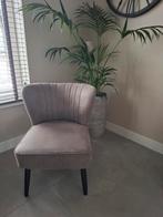 Stoffen fauteuil met houten poten, Huis en Inrichting, Ophalen, 50 tot 75 cm